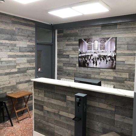 Barking Park Hotel מראה חיצוני תמונה